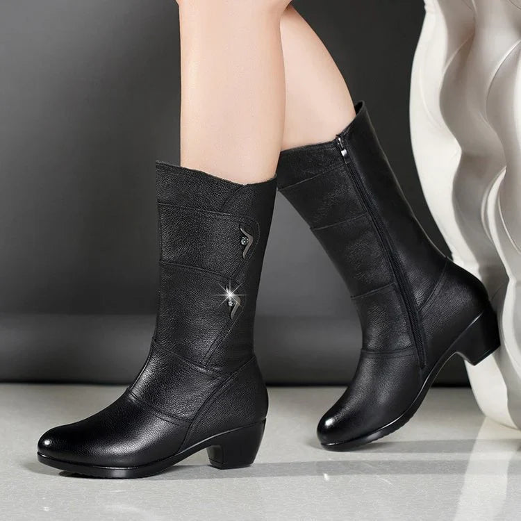 Nelly Boots™ - Women's boots with warm lining for the colder days!